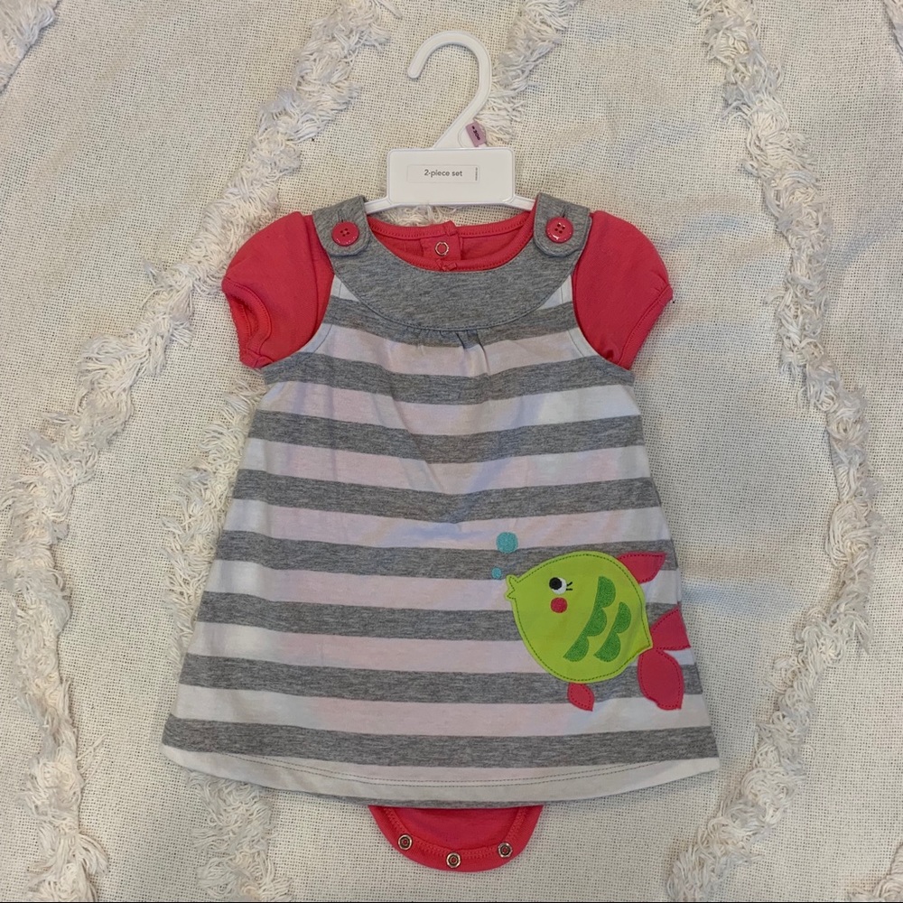 Carter’s Onesie/Jumper 2piece Set - Size 9M NWT
